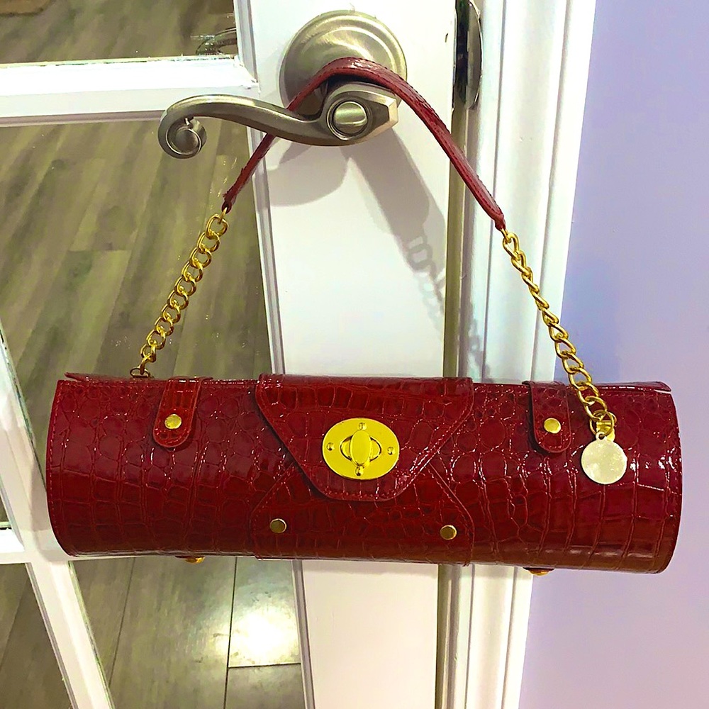 Wine purse / cylinder purse / party trick